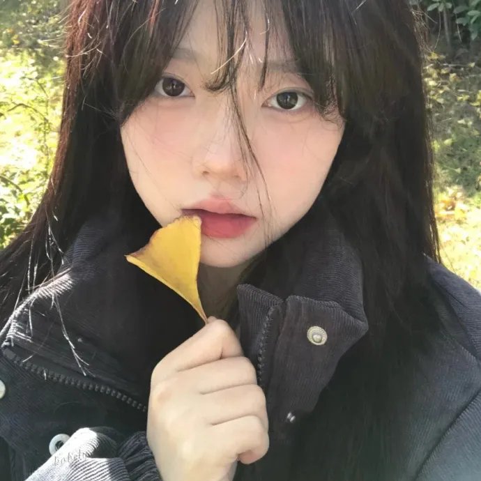 我被困在同一天十万年